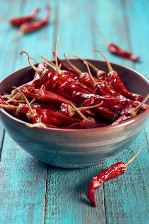 Réhydrater des piments secs