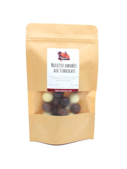 Sachet de noisettes enrobées au chocolat