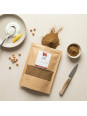 sachet de cumin en poudre sur la table