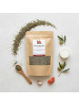 sachet de thym séché ile aux epices sur table