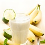 Recette smoothie banane litchi cannelle cardamome épices