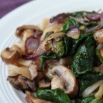 recette epinards champignons de paris épices indienne graines a roussir curcuma