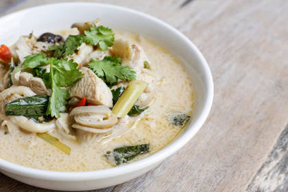 Tom Kha kai soupe noix de coco galanga Tom Kha kai soupe noix de coco galanga