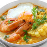 chupe de camarones soupe d'écrevisses péruvienne