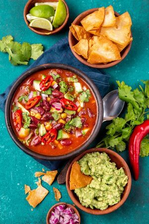 Recette : Sopa azteca ou soupe de tortilla Mexicaine